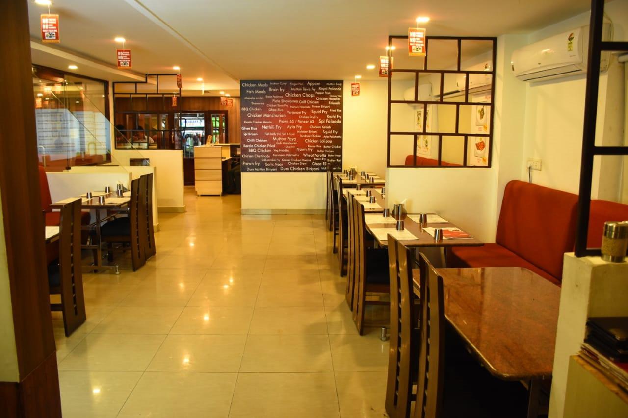 Hotel Palacial Pondi Puducherry Exterior foto