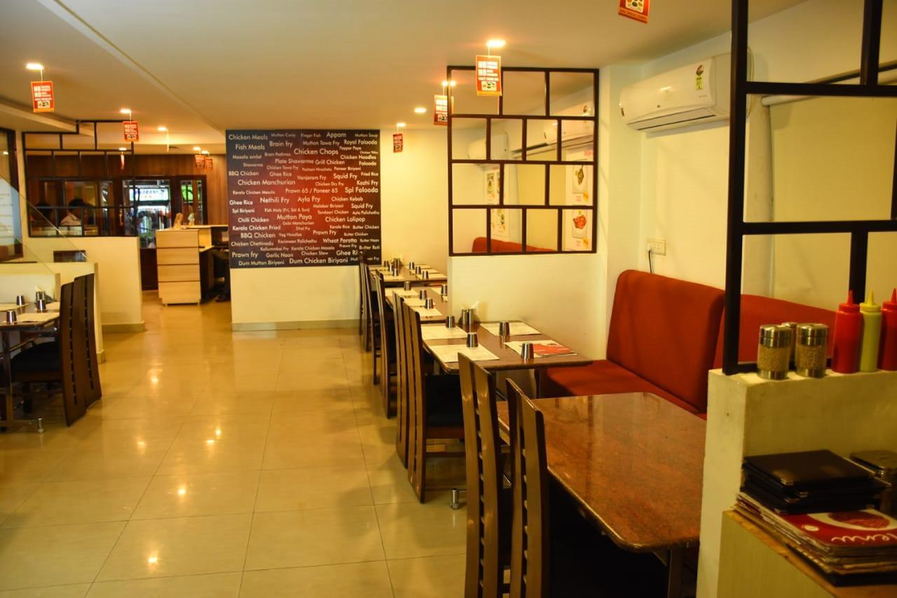 Hotel Palacial Pondi Puducherry Exterior foto